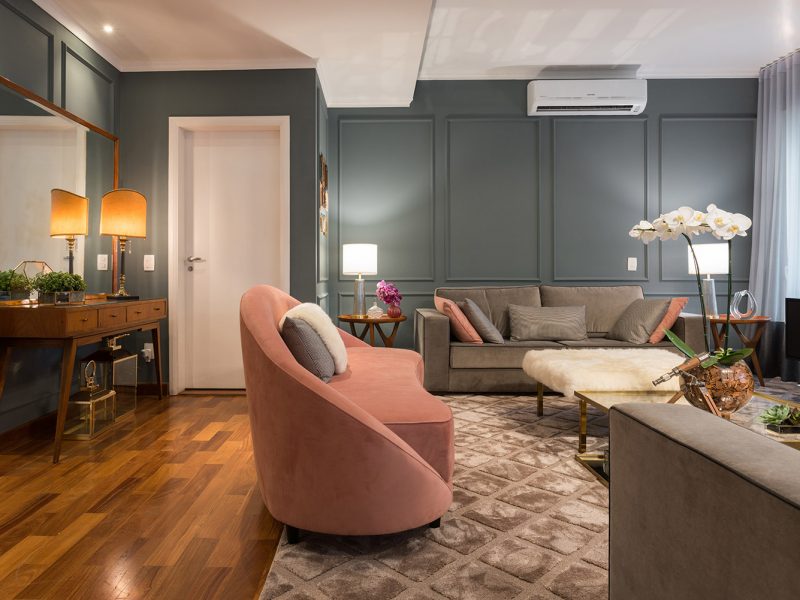 Apartamento Mônica Salgado, tons de cinza e rosa